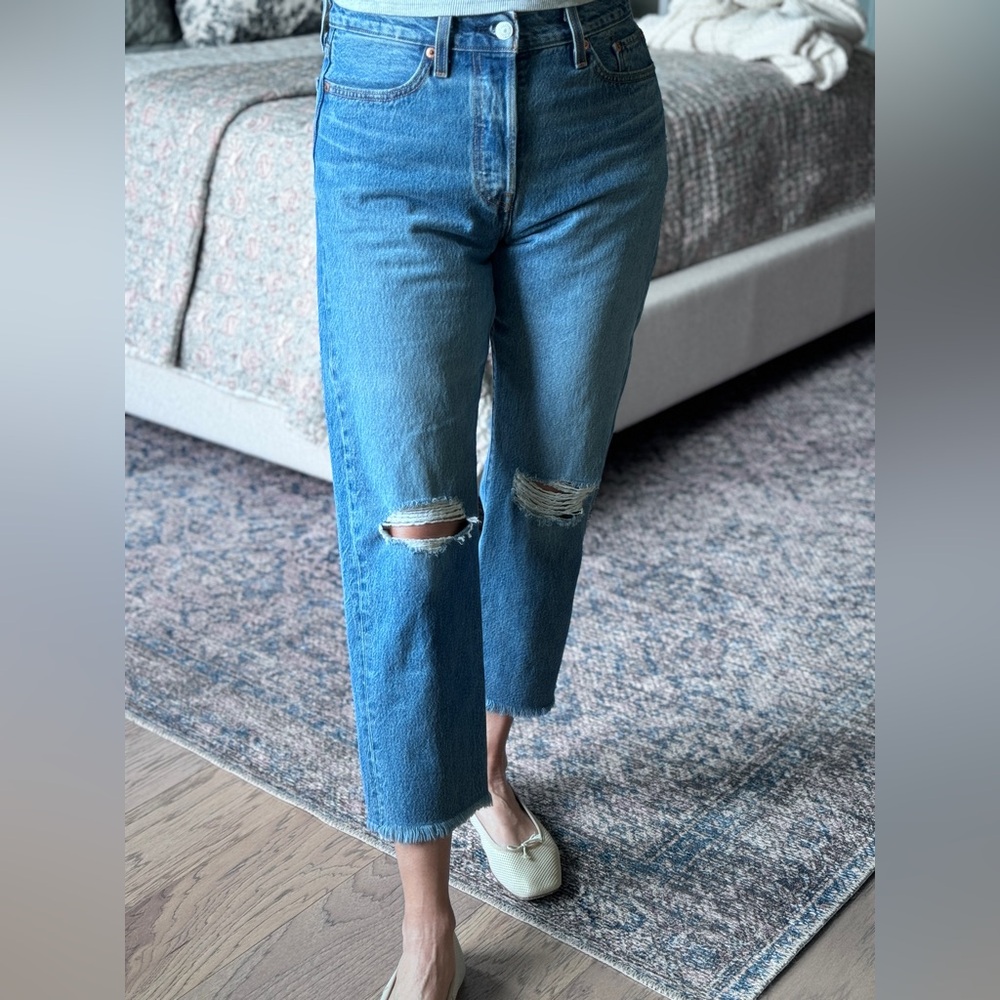Levi’s Wedgie straight cropped jeans